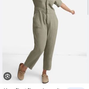 Mate the Label short sleeve jumpsuit. Color moss. Size Small.